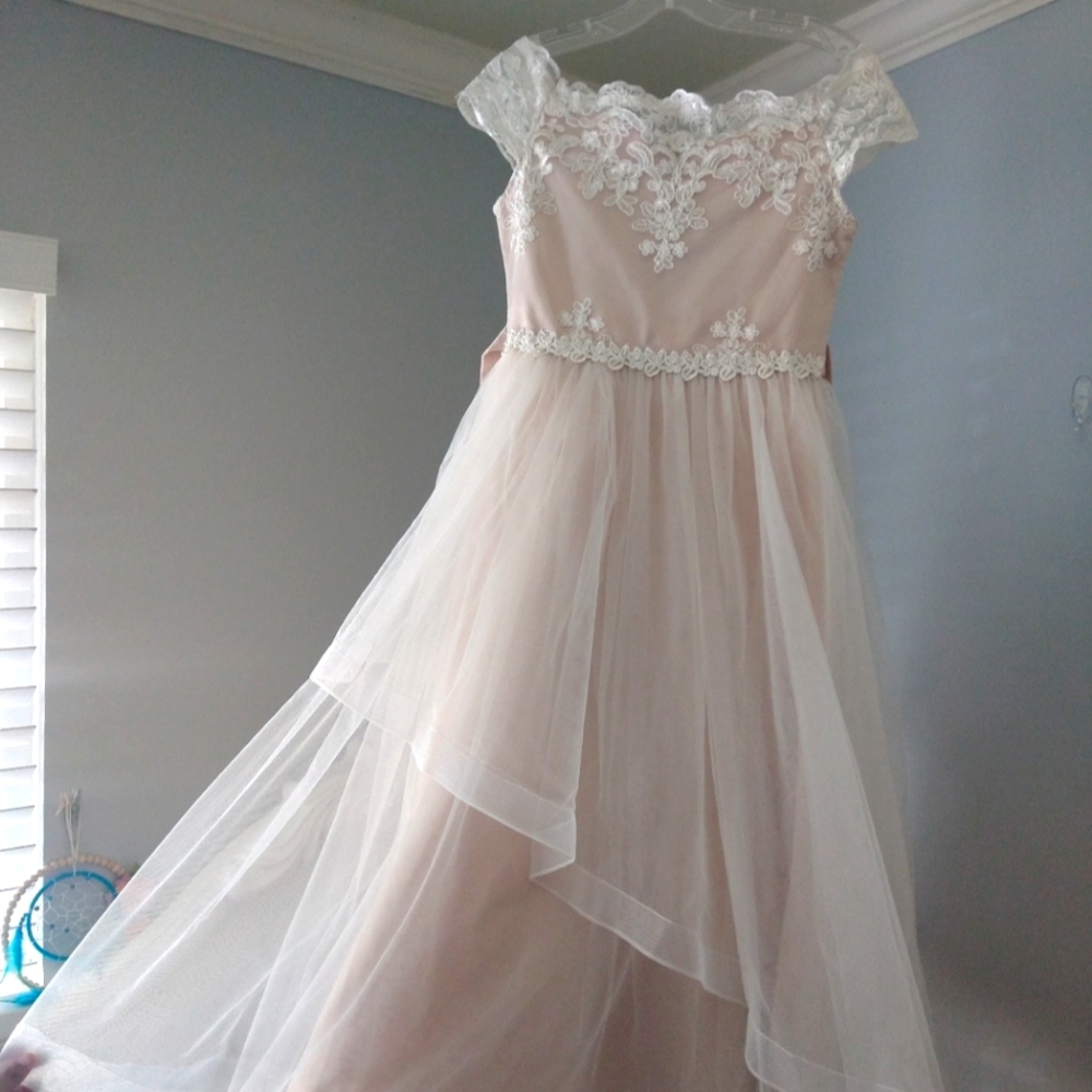 Rare Editions size 16 Ivory n lace